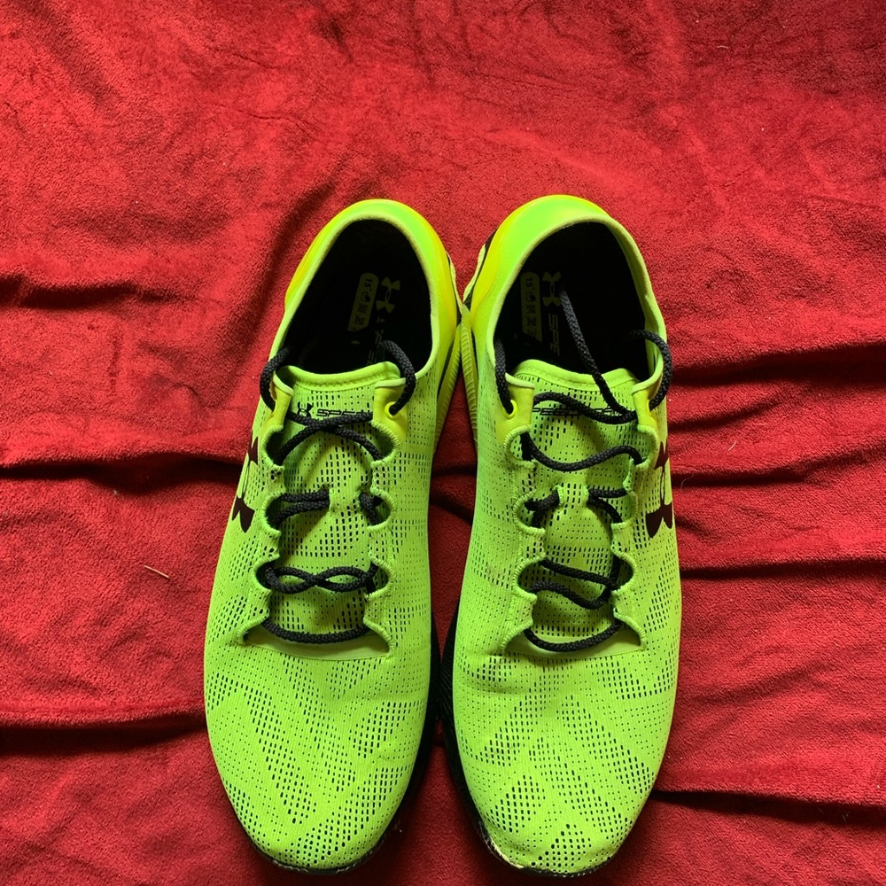 Lime Green Men’s Sneakers, size 14. Excellent condition. Barely worn.